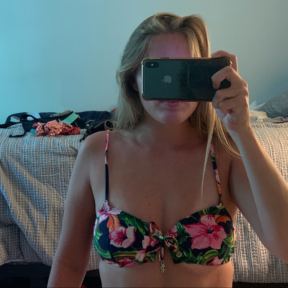 Juicy Couture Bikini Top
